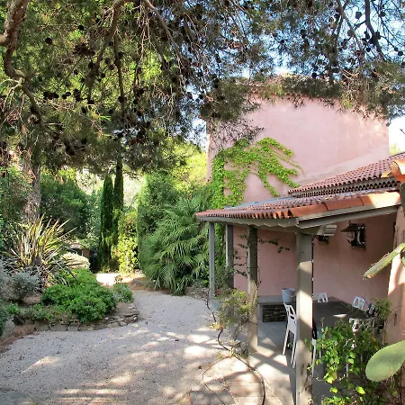 Ferienhaus Holiday Ferienhaus Mit Pool *